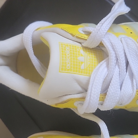 Adicolor Adidas - Picture 3 of 5